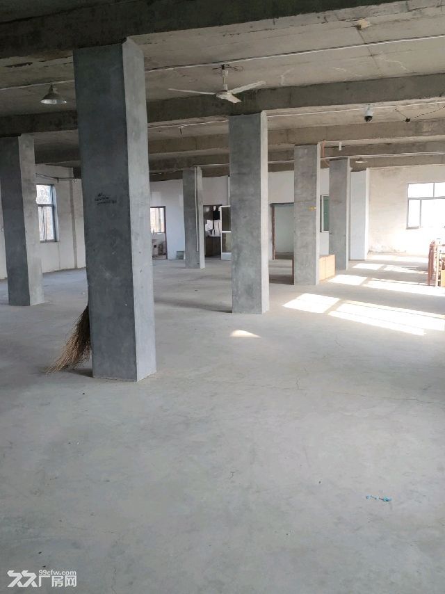 本房水电齐全有三相电交通方便紧靠高架路 - 2