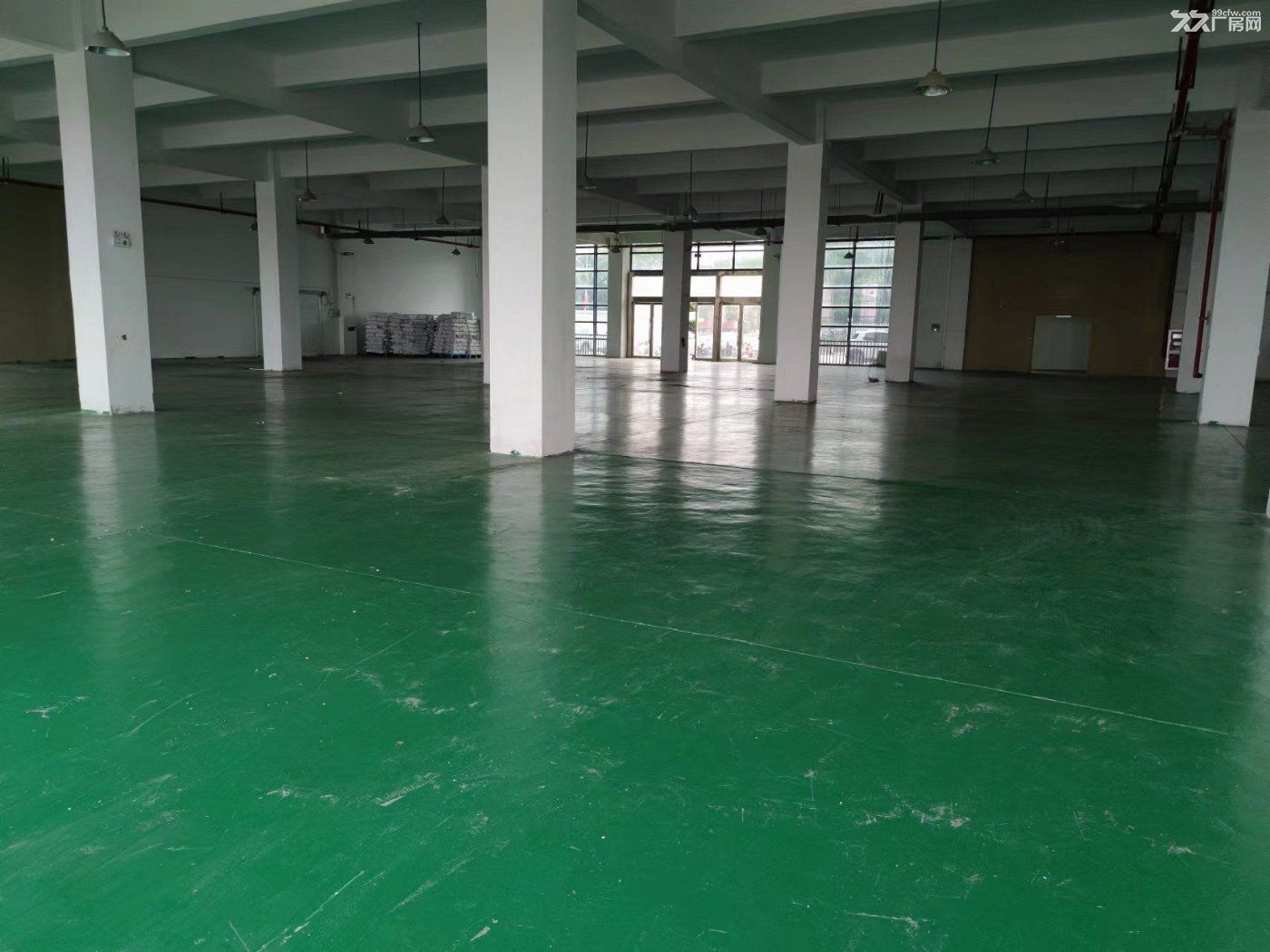 吴江太湖新城友谊工业园2000平精装厂房出租