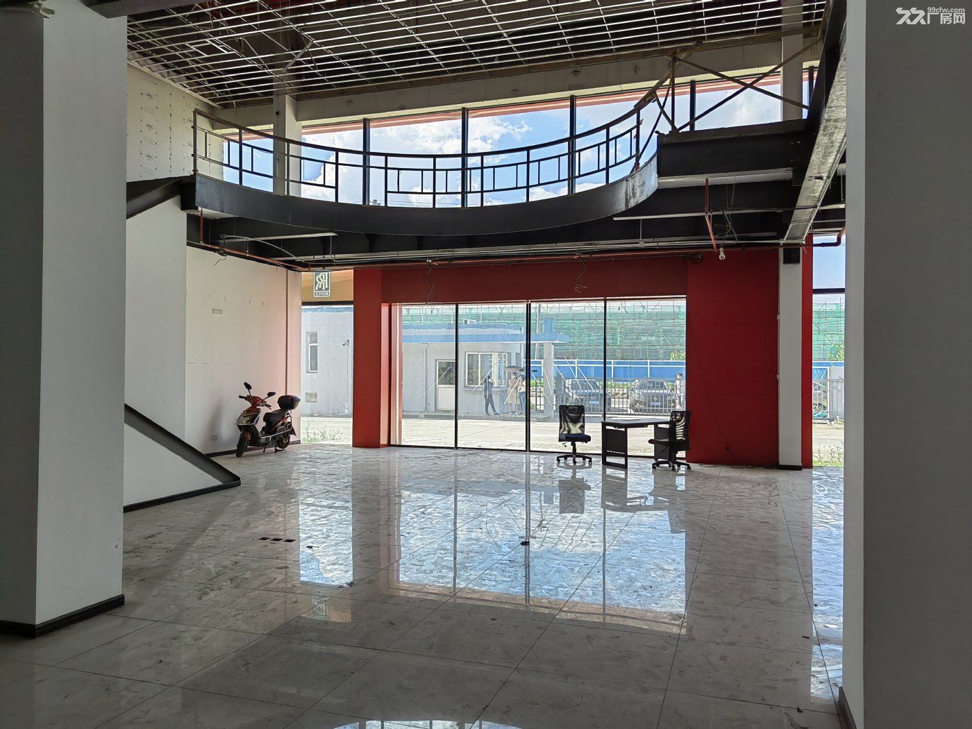 康桥工业区3000平米研发厂房汽车4S店厂房出租 - 2