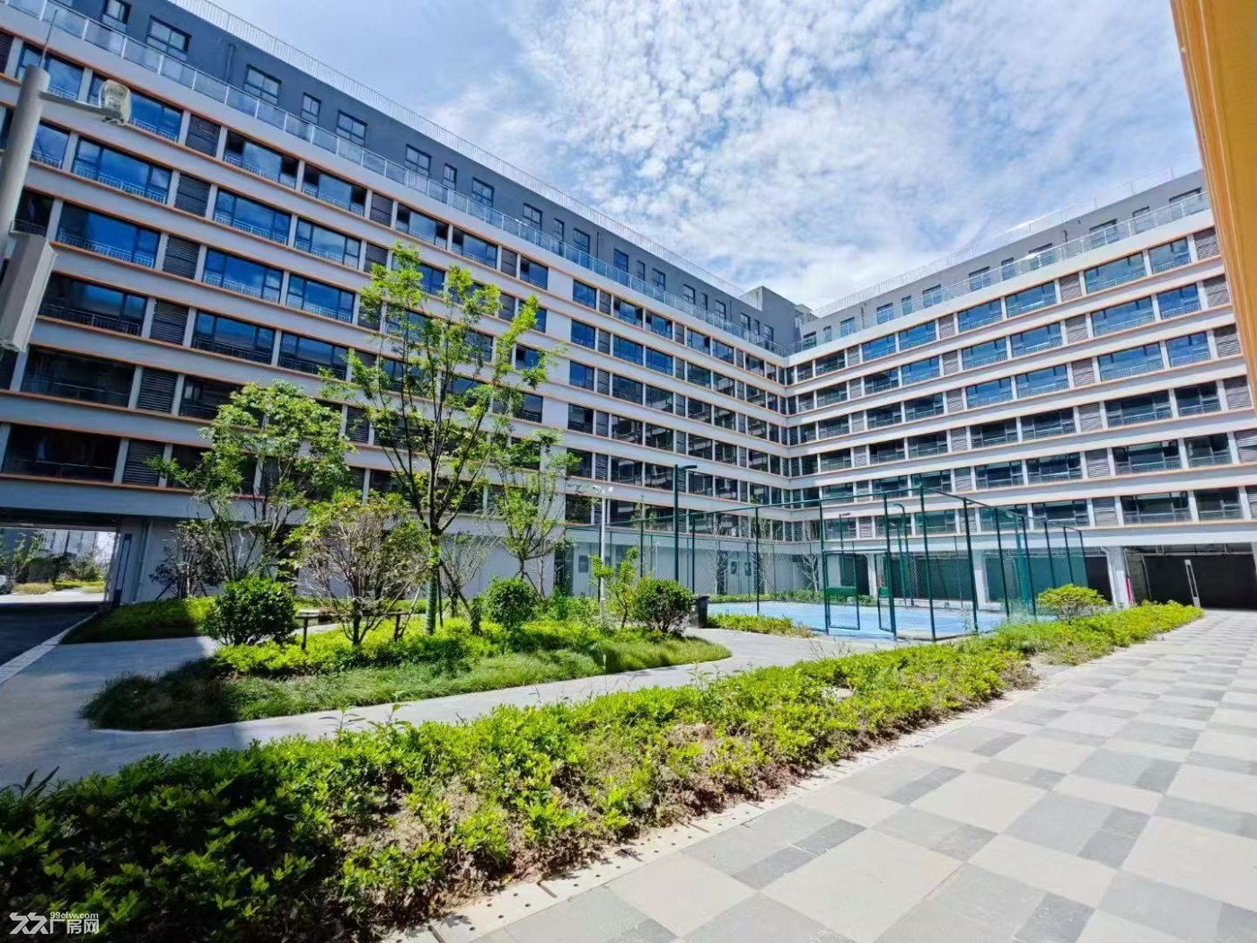 全新厂房六毛左右,新园区配套齐全,满足企业对生产 生活左右 - 7