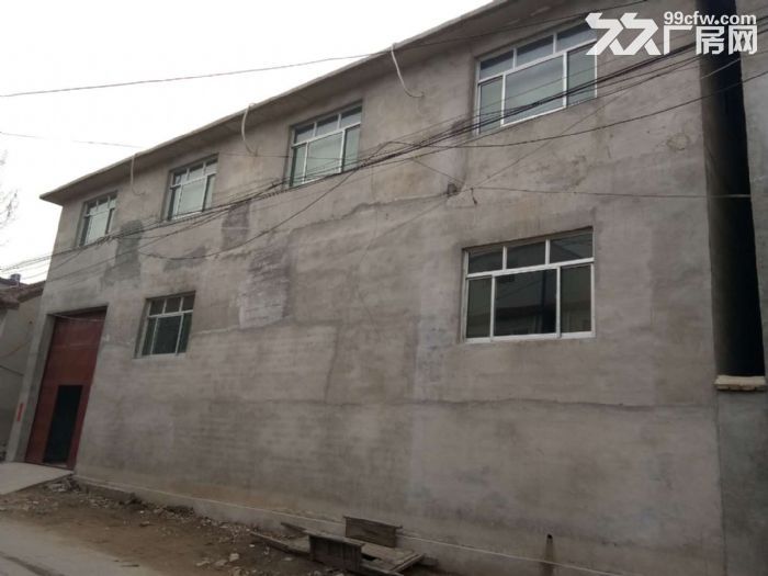 长清区平安北路二层620平厂房出租有三相电