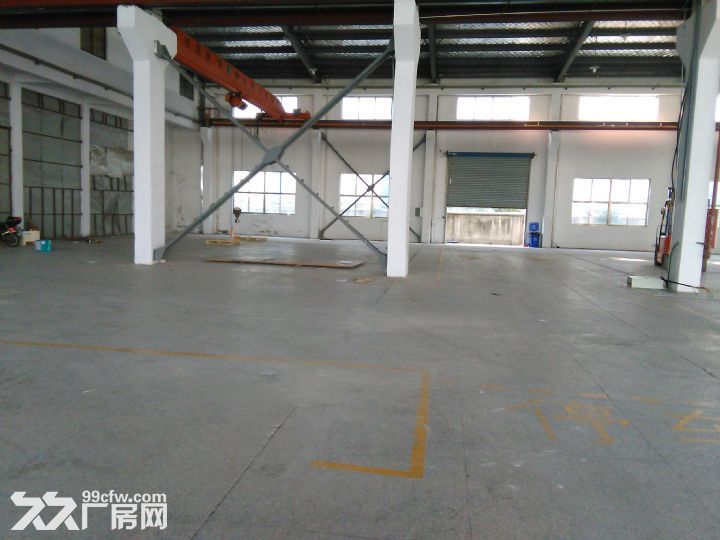2200平方米一层厂房出租,高9米,有行车 可分租 - 2