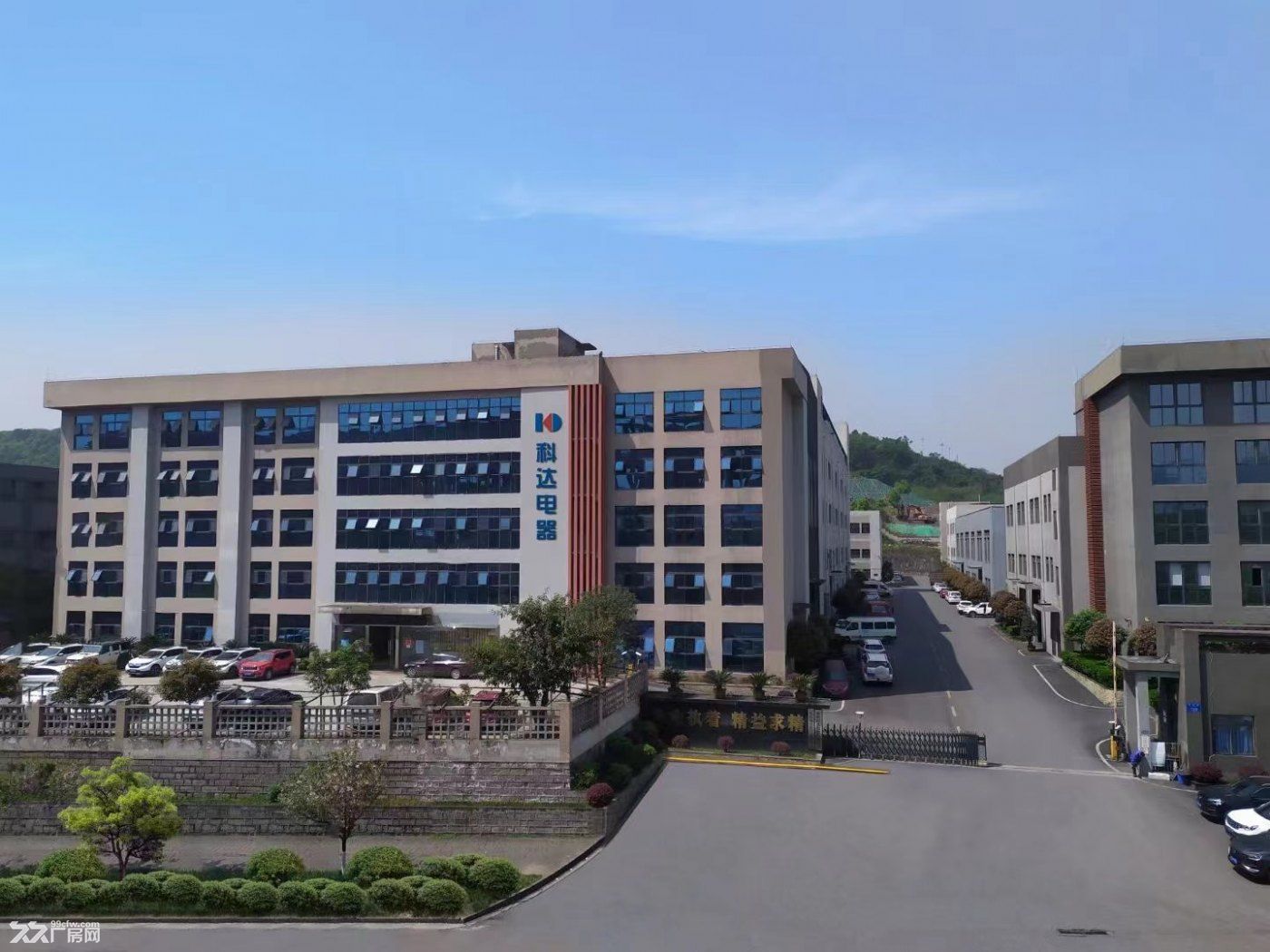 巴福九龙园C区聚业路129号标准厂房仓库办公宿舍出租