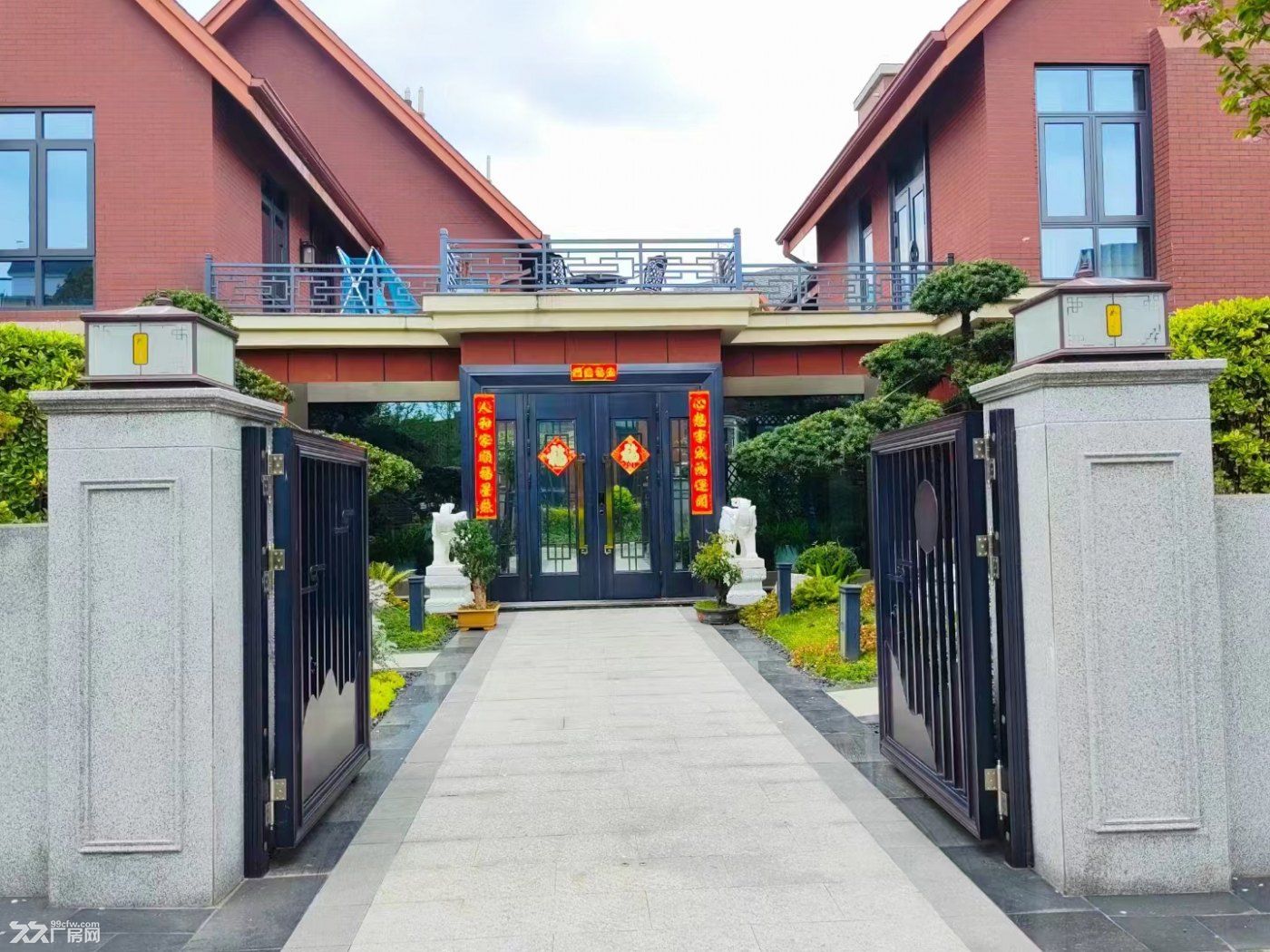 地铁13号线 现房 50年产权 总部办公基地 可租可售 入驻30余家企业 花园式 - 7