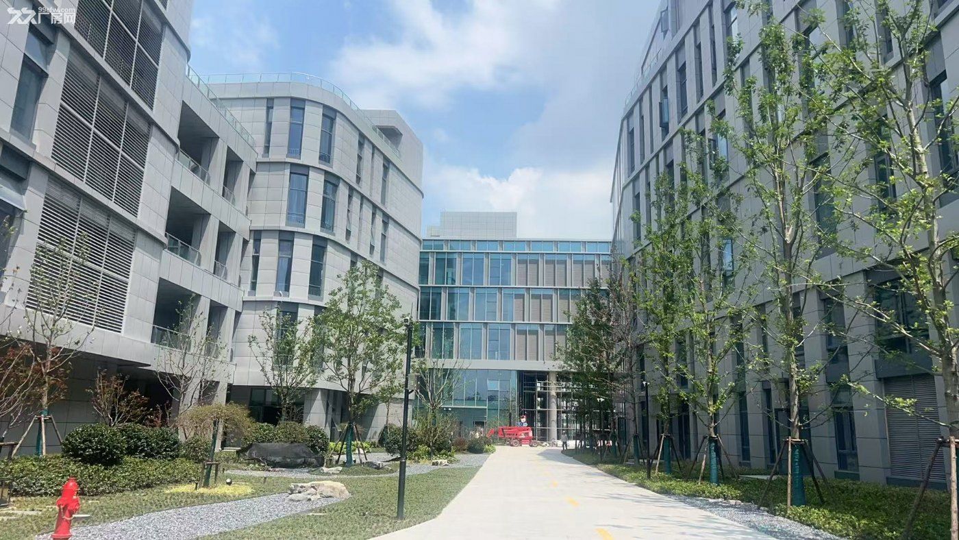 研发型厂房配套办公和人才公寓 - 4