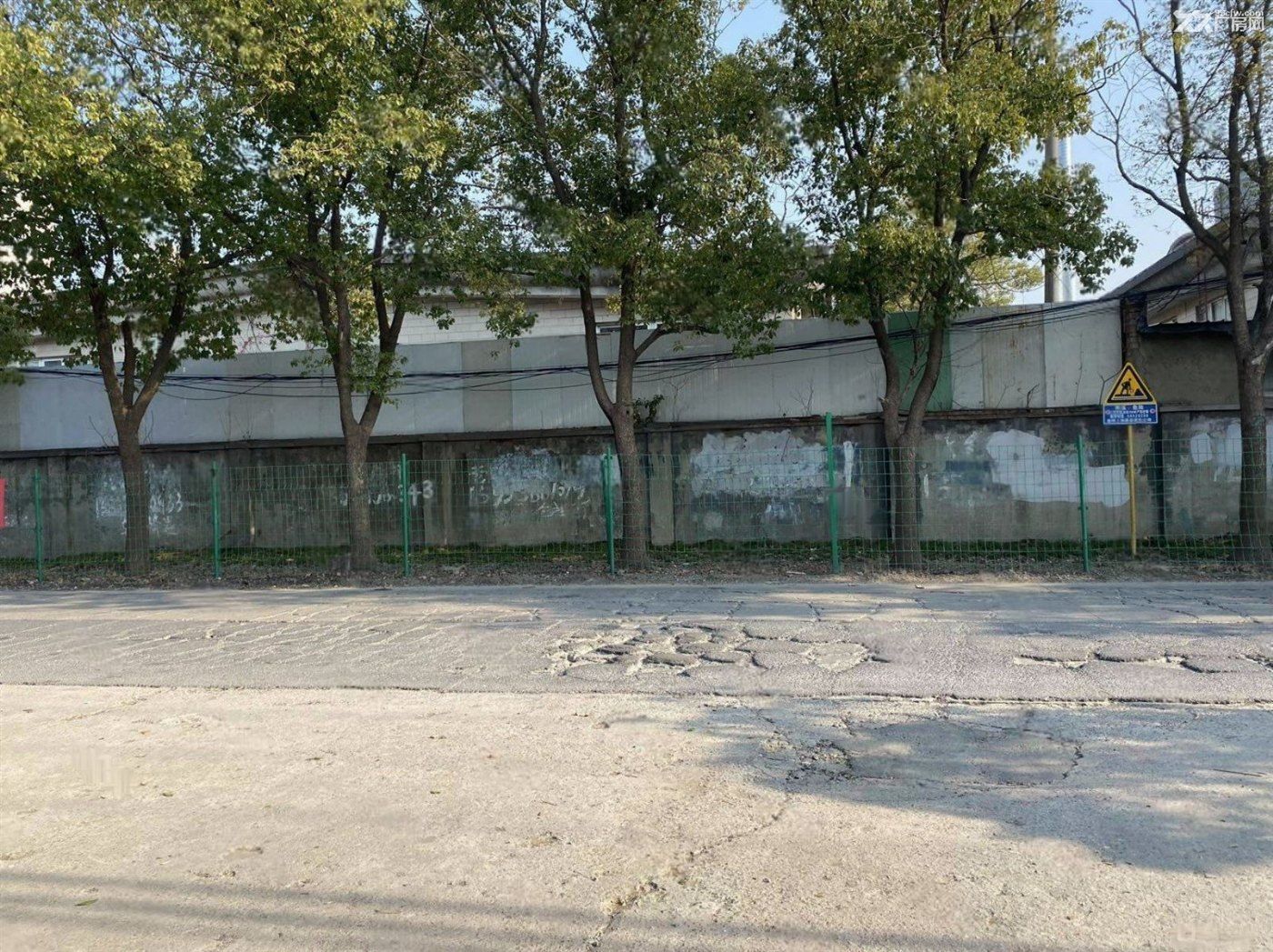 原房东 独门独院 层高10m无立柱 大车可入库 好搭隔层 - 6