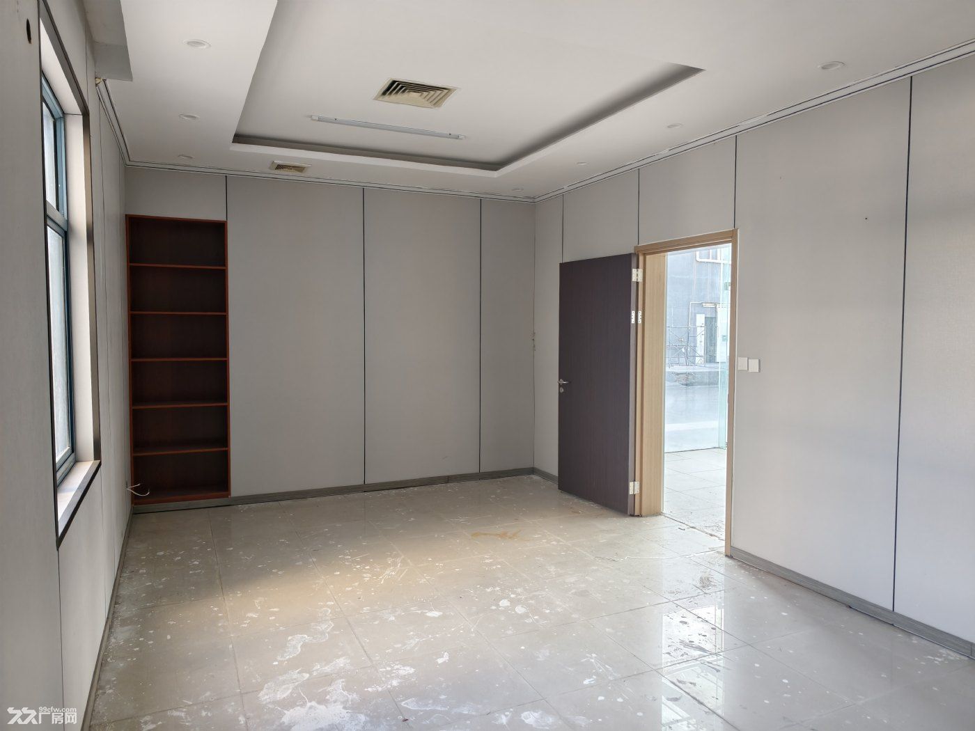 圆型独栋700平有展厅办公,可做加工生产研发仓库电商行业 - 6