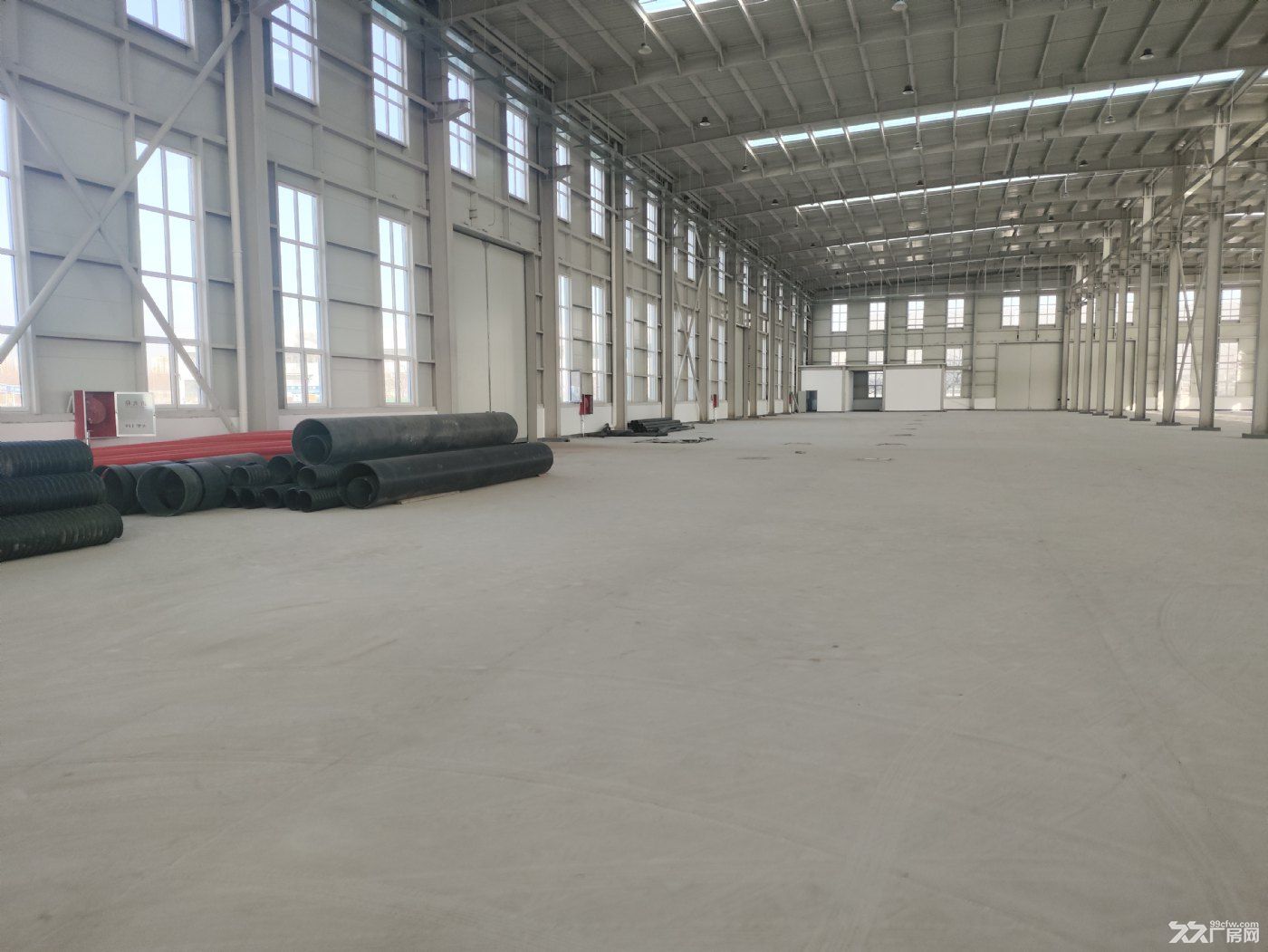 高新区松桂大街高标准厂房出售，层高13米 - 2