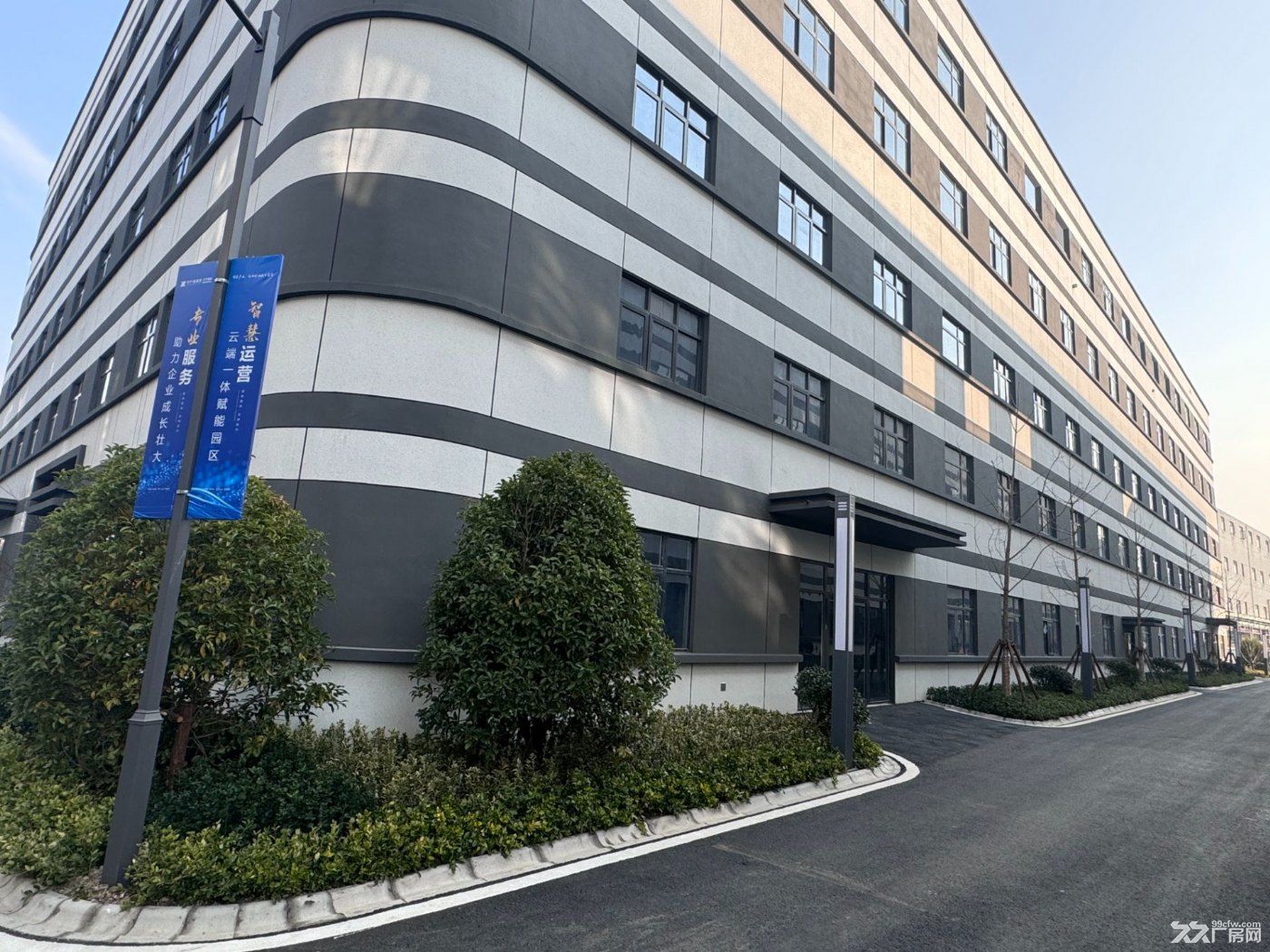 舜山小镇旁，全新国土厂房，单价3字头