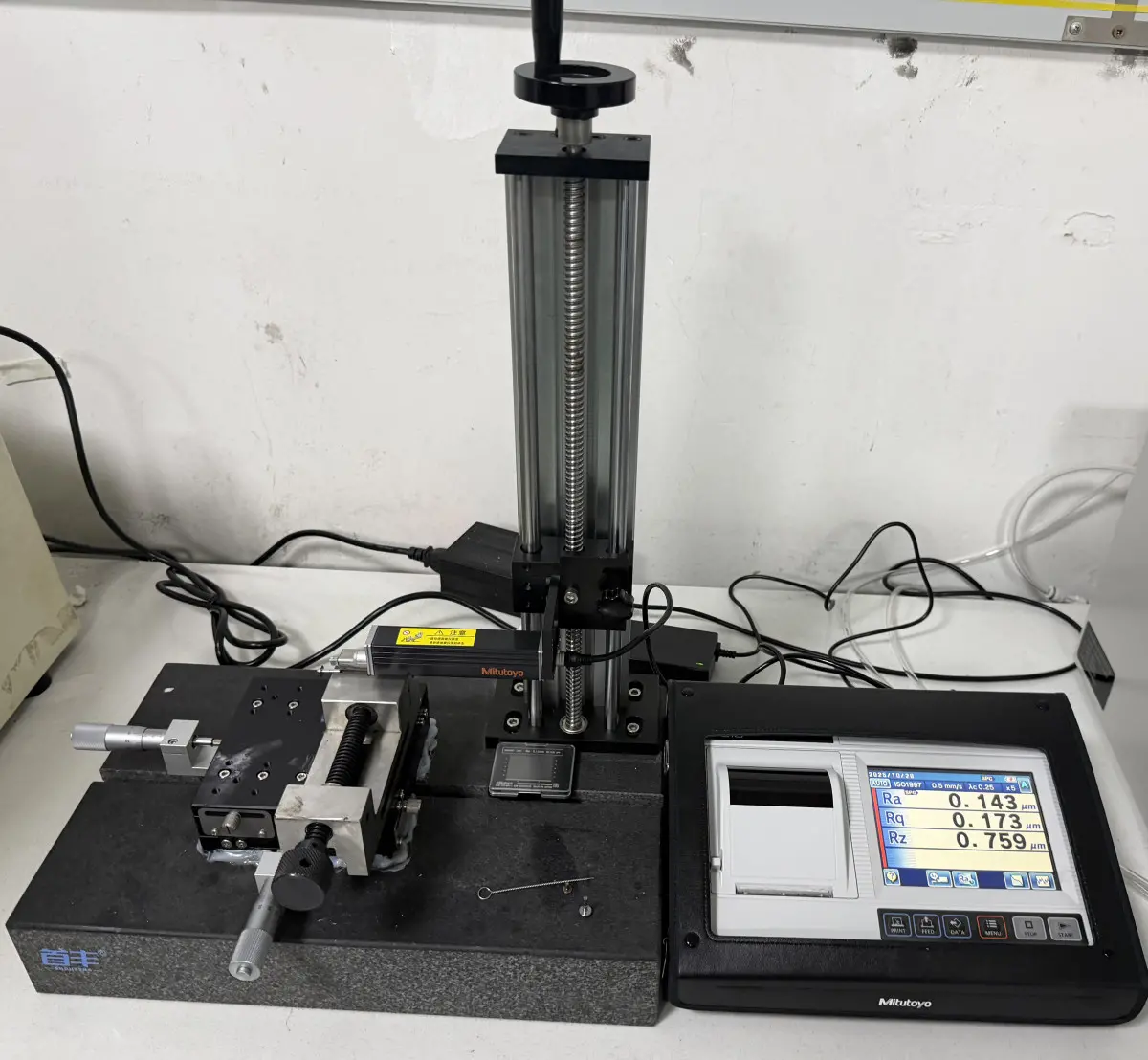 日本三丰MITUTOYO178-570-21DC Surftest便携式表面粗糙度测量仪SJ-310 - 2