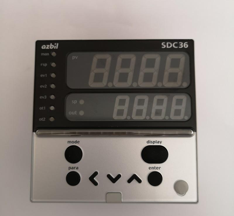 日本山武 AZBIL 温控表 数字显示调节器 SDC36 - 2