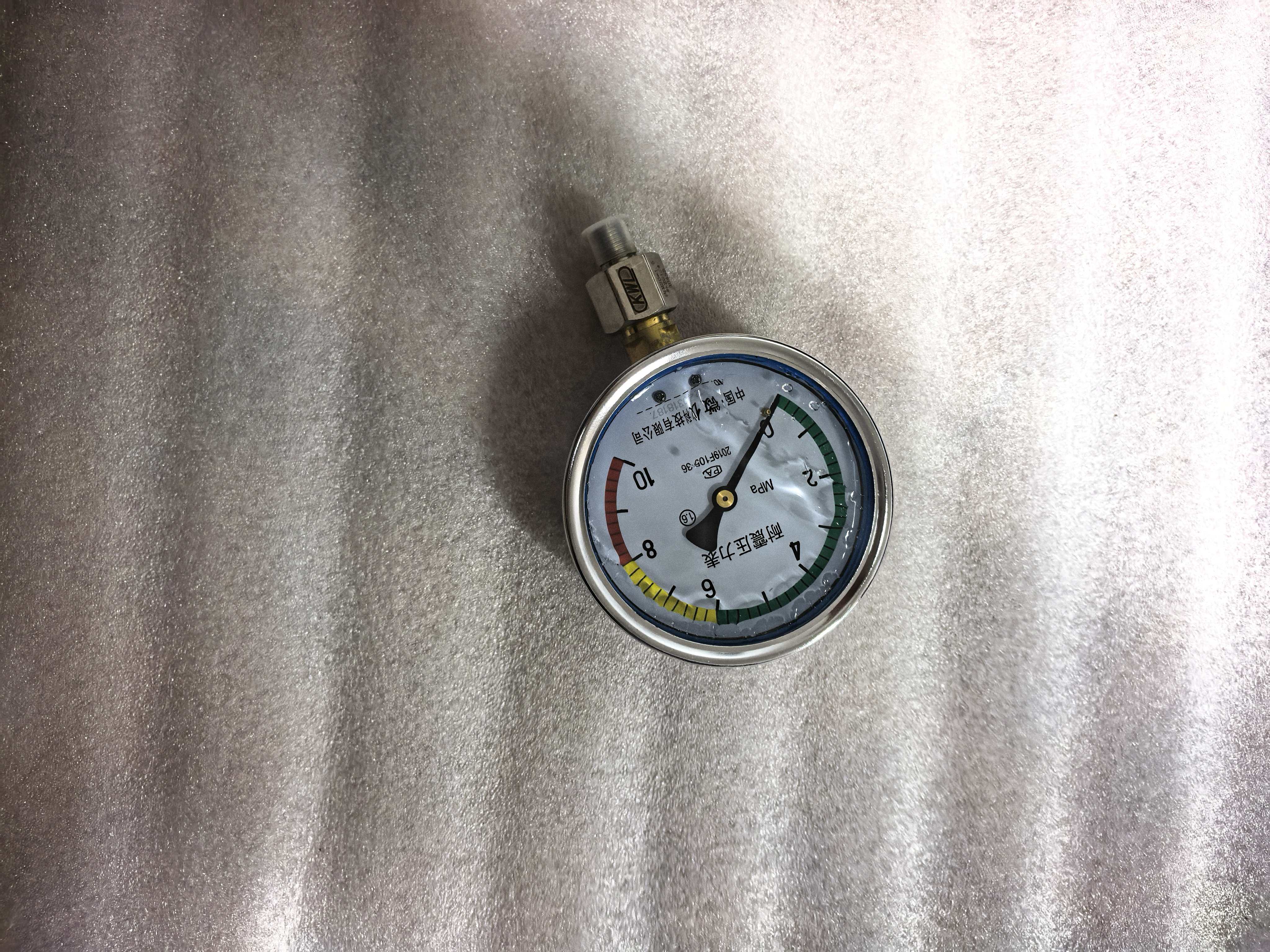 YN-100 0～4MPa;0～6;0MPa～10MPa,耐震压力表