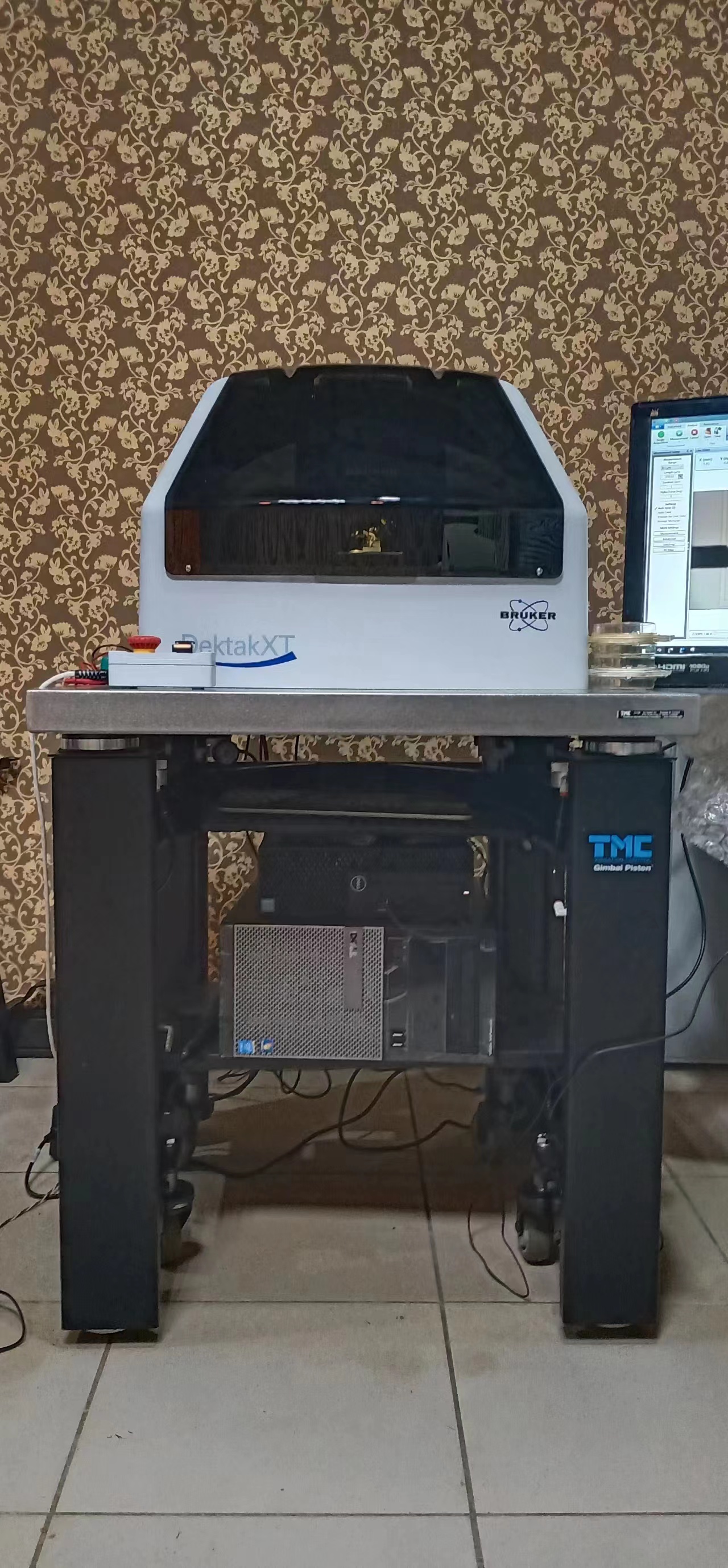 二手半导体膜厚仪 BRUKER DektakXT表面轮廓仪 /台阶仪膜厚仪 - 2