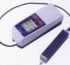 日本mitutoyo三丰粗糙度仪SJ-210(178-560-01DC)
