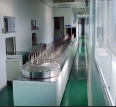 供应福建陶瓷塑脂石膏工艺品真空电镀设备、UV喷漆自动化设备