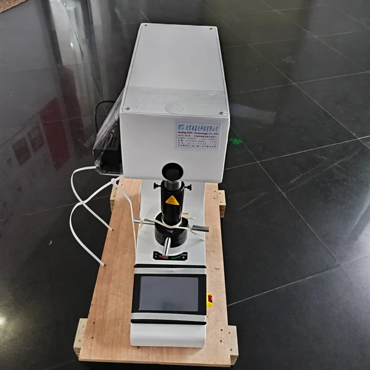 ZZ供自动转塔数显维氏硬度计 型号:ZX/YQVSX-30Z库号：M412919 - 2