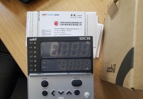 AZBIL温控器SDC36 日本山武温控表