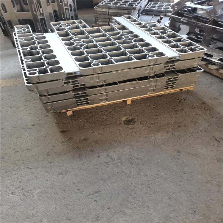 ZG40Cr25Ni20井式炉吊具鲁仁铸造消失模铸造