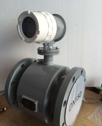 电池供电型电磁流量计