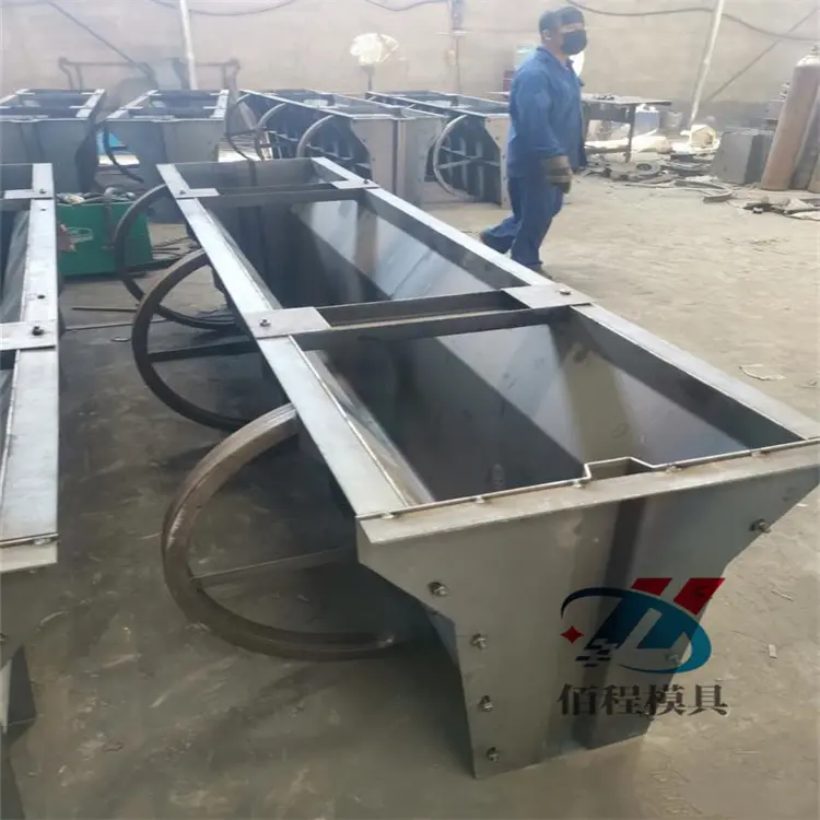 中央隔离墩模具-佰程小区隔离墩模具-高速隔离带模具锻造水平 - 3