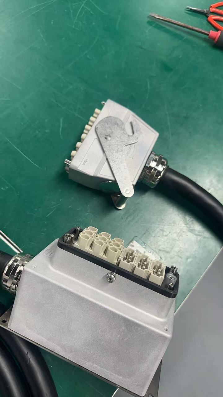 库卡abb发那科安川川崎那智埃夫特埃斯顿焊接机器人模具维修焊接设备 - 2