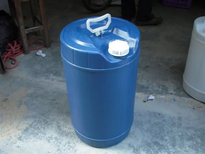 闪点196 快速光亮淬火油 模具表面处理 黄色液体