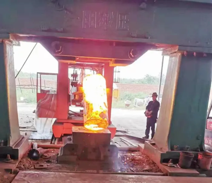 模具锻造件厂 青岛海旭锻造公司 即墨模具锻造件厂