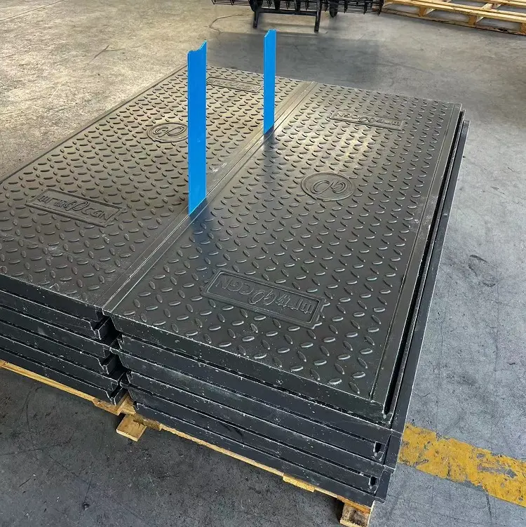 复合电缆沟盖板是Zui理想、较先进、是其他模具(如橡胶模具、塑料模具、玻璃钢模具)所不能比拟的