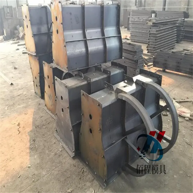 中央隔离墩模具-佰程小区隔离墩模具-高速隔离带模具锻造水平 - 2