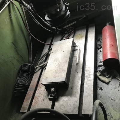 DF 435 二手台一 ZNC火花机 DF 435 - 3