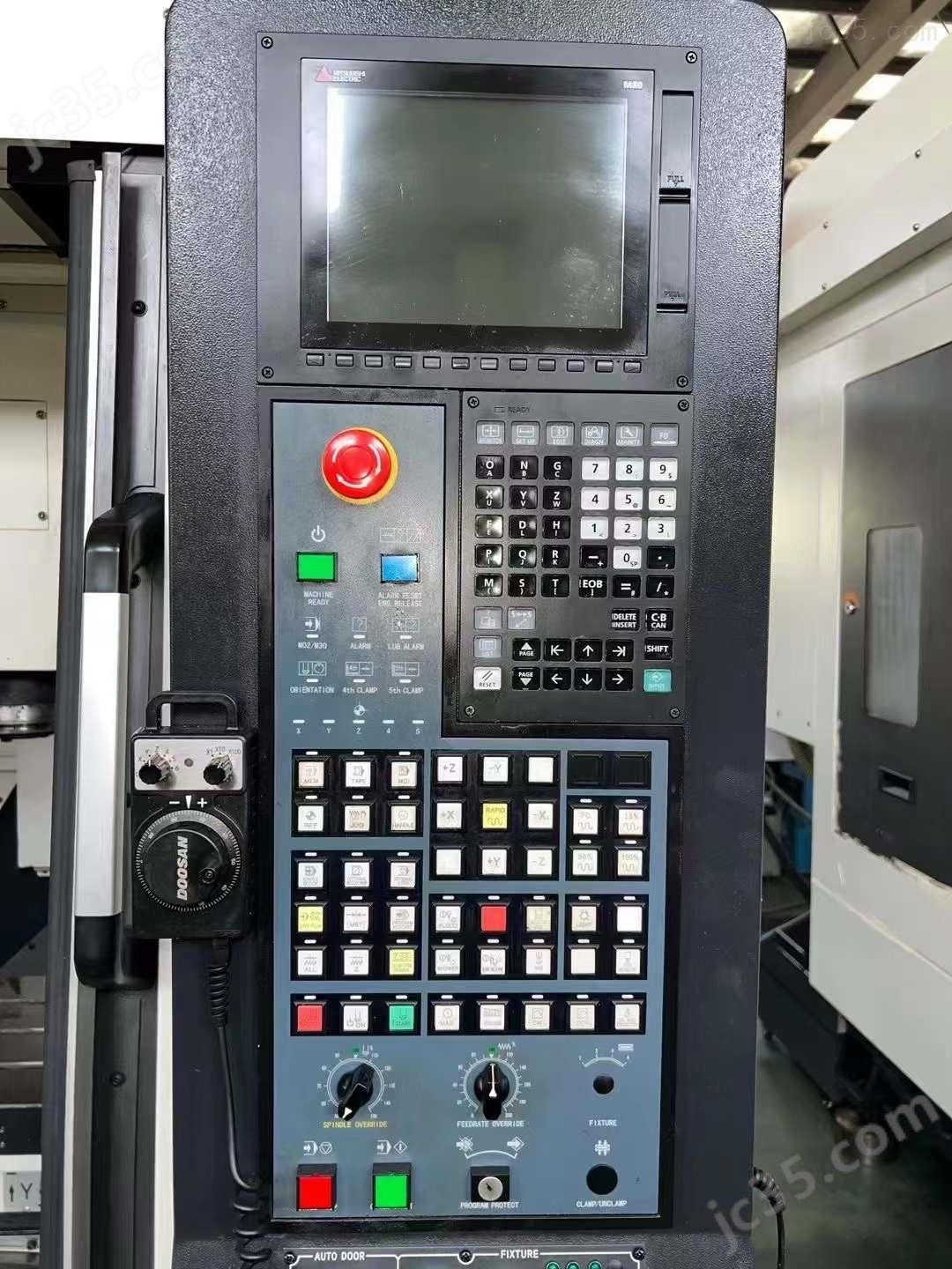 4050 二手韩国斗山4050数控立式加工中心一大批售 - 3