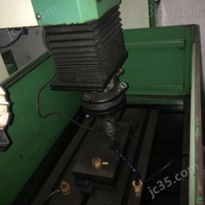438 二手倍速特 放电加工机 438 - 2