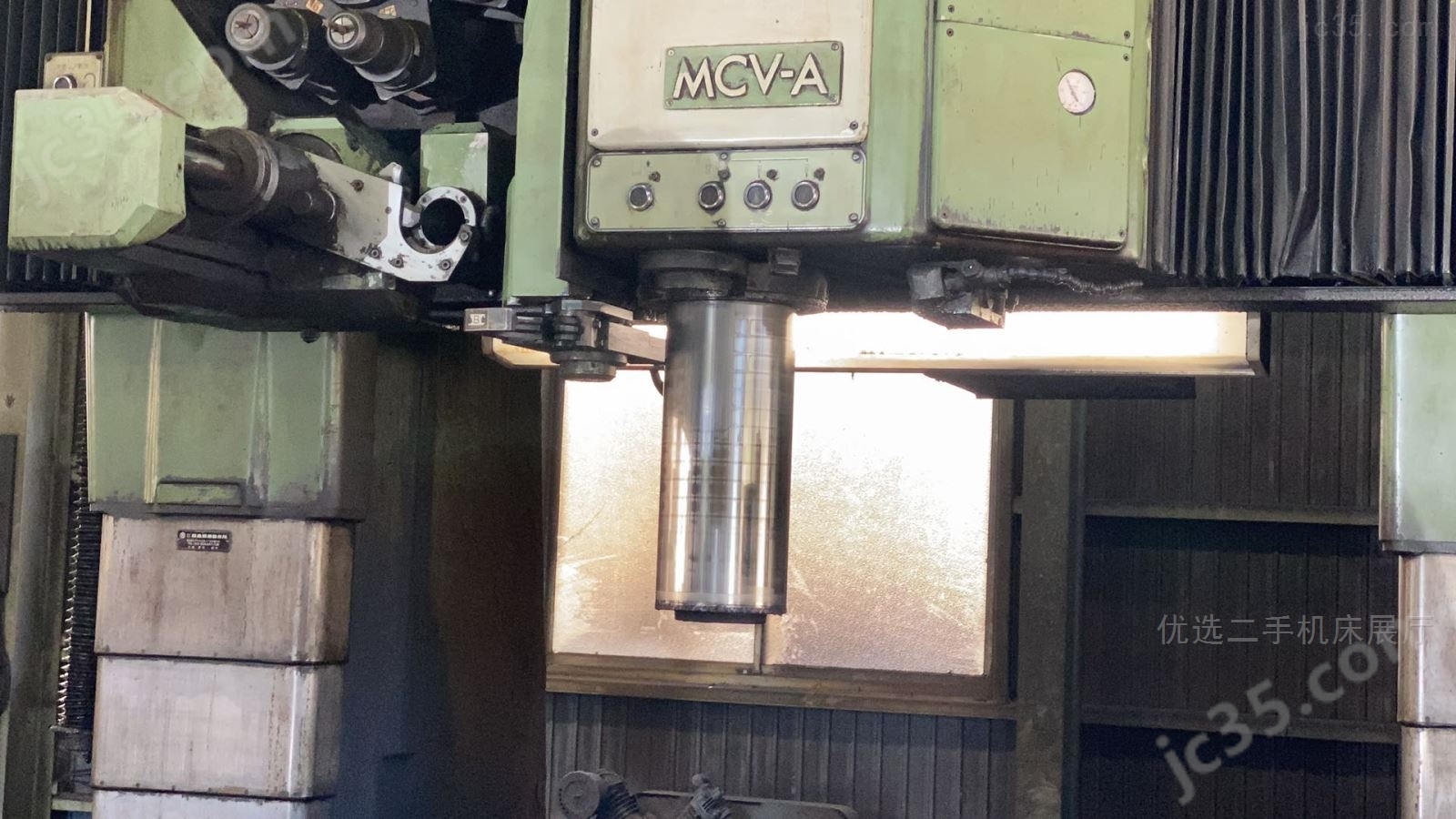 MCV-16A 二手大隈龙门加工中心 - 4
