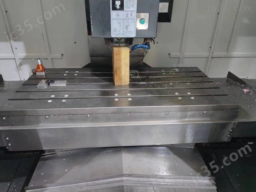1265 二手德扬 cv-1265加工中心