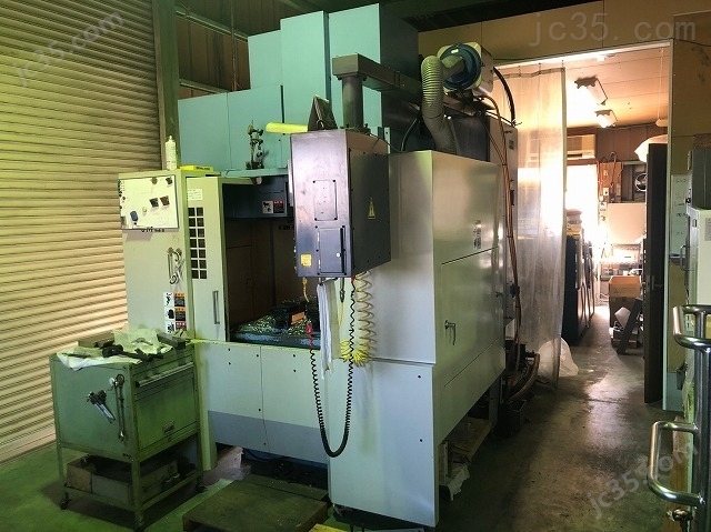 VM4Ⅱ 二手OKK立式加工中心