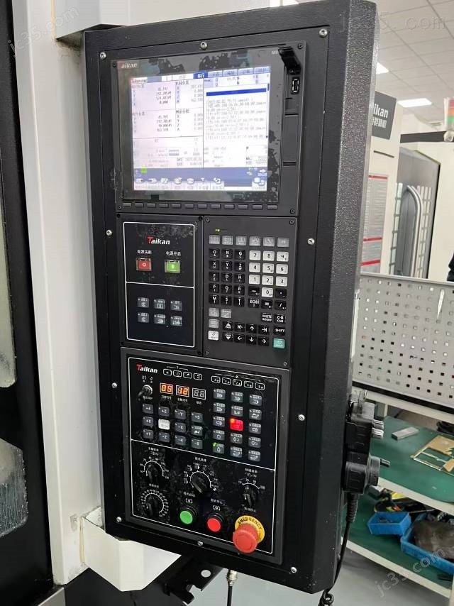 856B 二手重型台群加工中心 - 2
