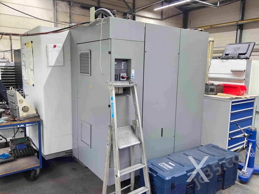DMC 1035 V DECKEL MAHO 二手德马吉立式加工中心 - 4