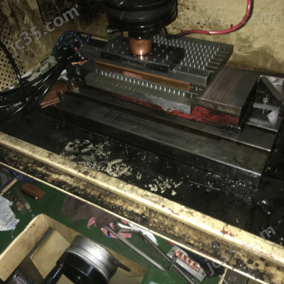 MGZ-400 二手明志 CNC火花机 MGZ-400