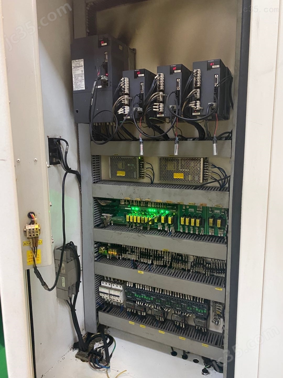 EV-855 二手齐準加工中心 - 4
