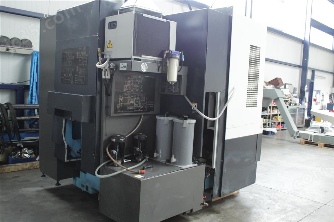 EU 64 MAKINO 二手牧野线切割机 - 2