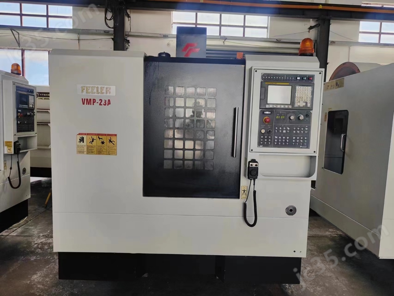 VMP-23A 二手友佳 VMP-23A加工中心
