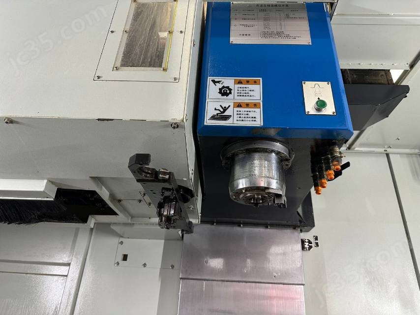 1250 二手中国台湾亚威AF-1250重型加工中心 - 3