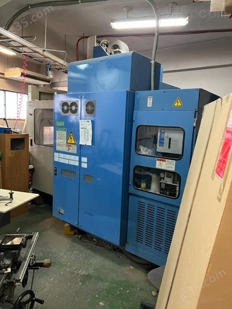 AJV25/404 二手Mazak立式加工中心 - 3