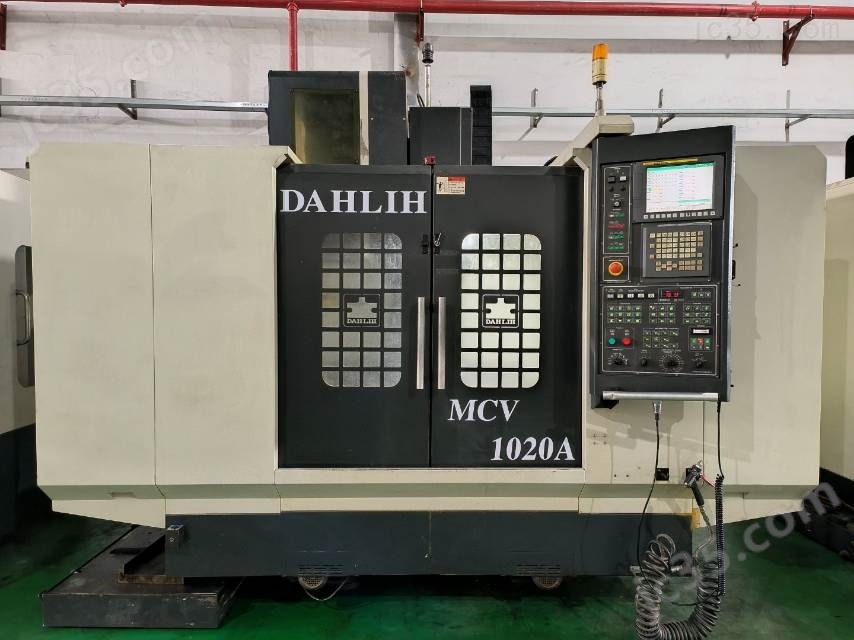 1020 二手中国台湾大立MCV1020A加工中心