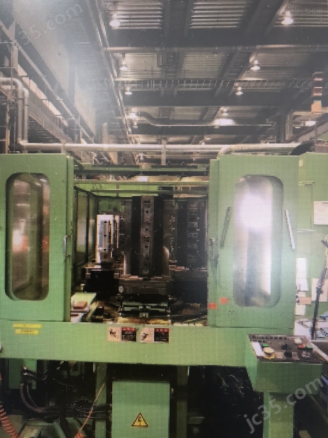 SPN40 二手新潟鉄工製卧式加工中心 - 2