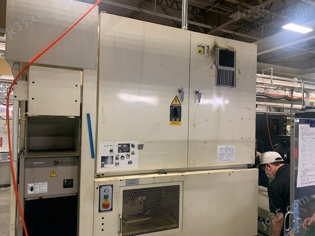 YBM640V 二手安田工业加工中心 - 4