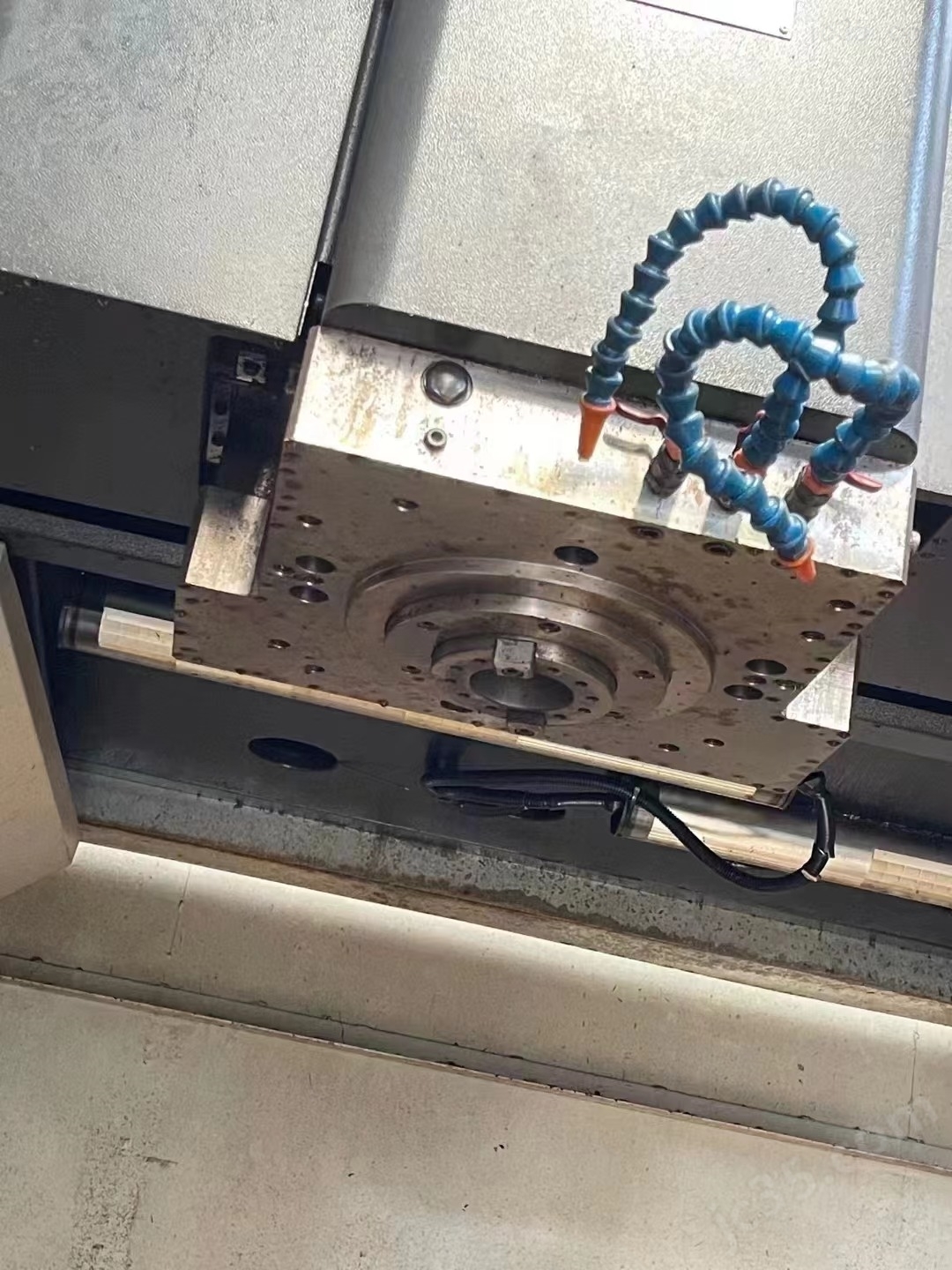 GLU16*10 二手龙门加工中心 - 2
