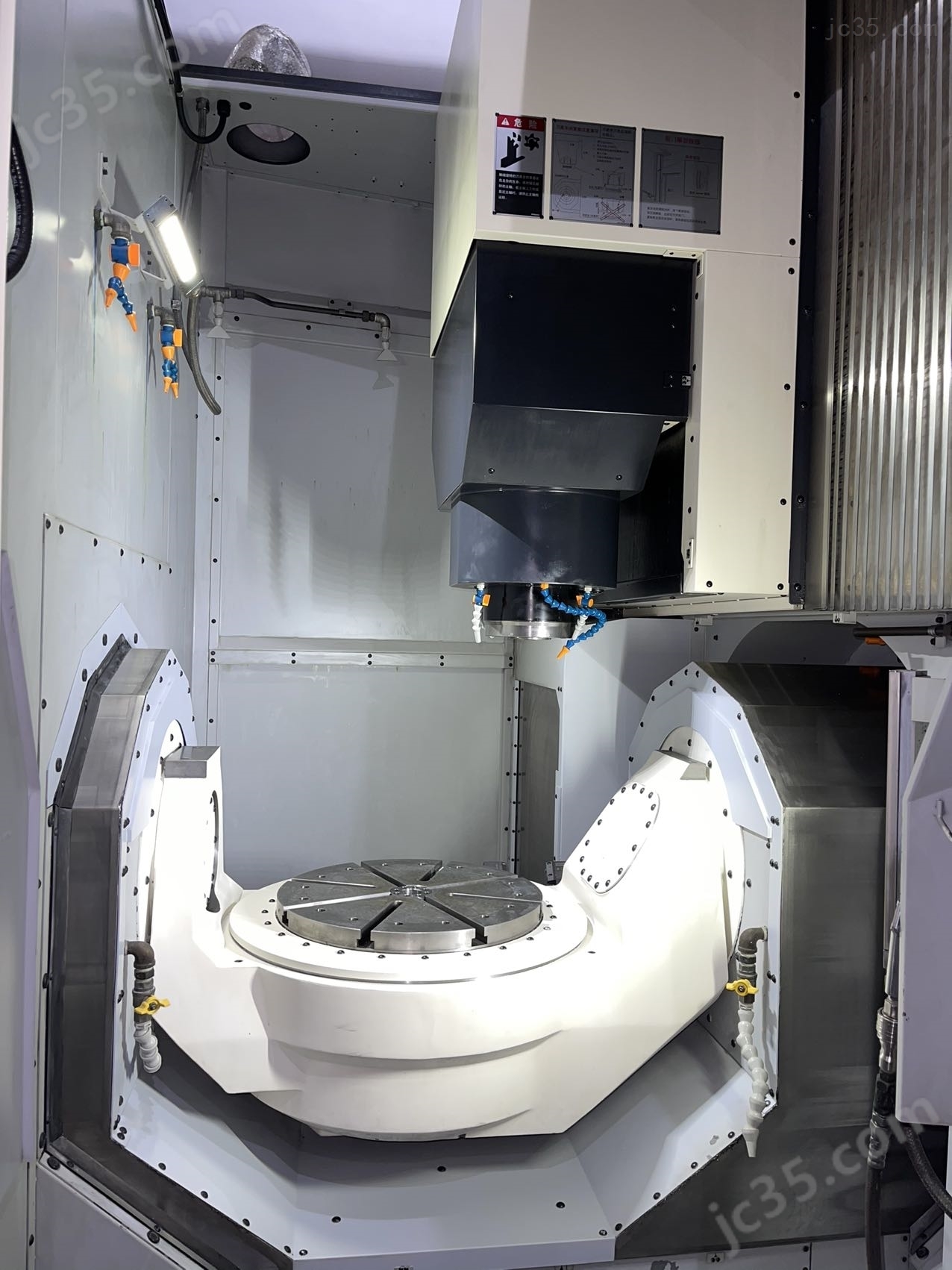 D500 二手顶配日本牧野五轴加工中心 - 2