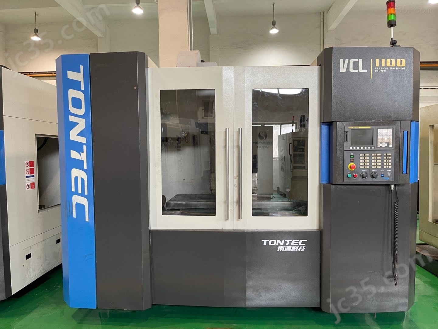 VCL1100 二手南通科技重型加工中心