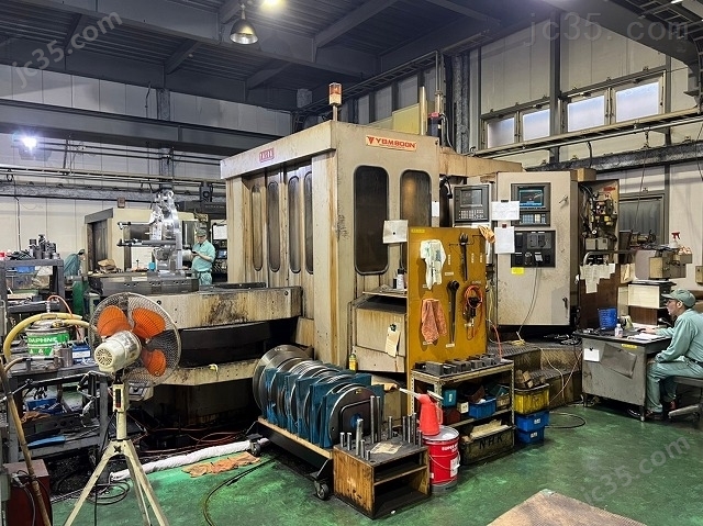 YBM-800N-80APC 二手安田卧式加工中心